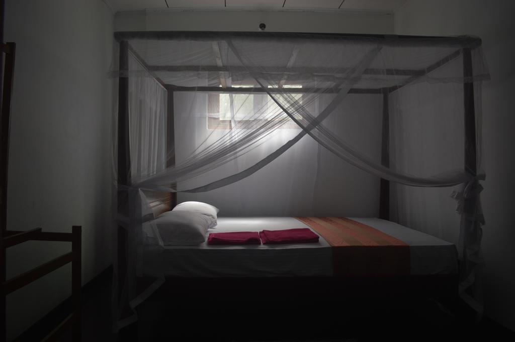 Chamod Holiday Home Tangalle Exterior foto