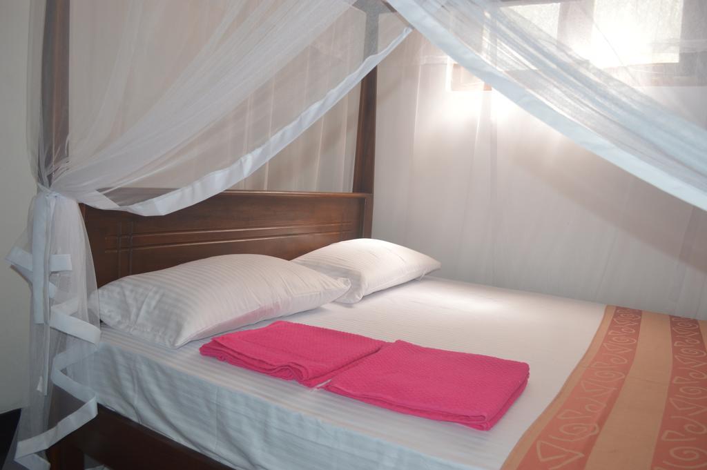 Chamod Holiday Home Tangalle Exterior foto
